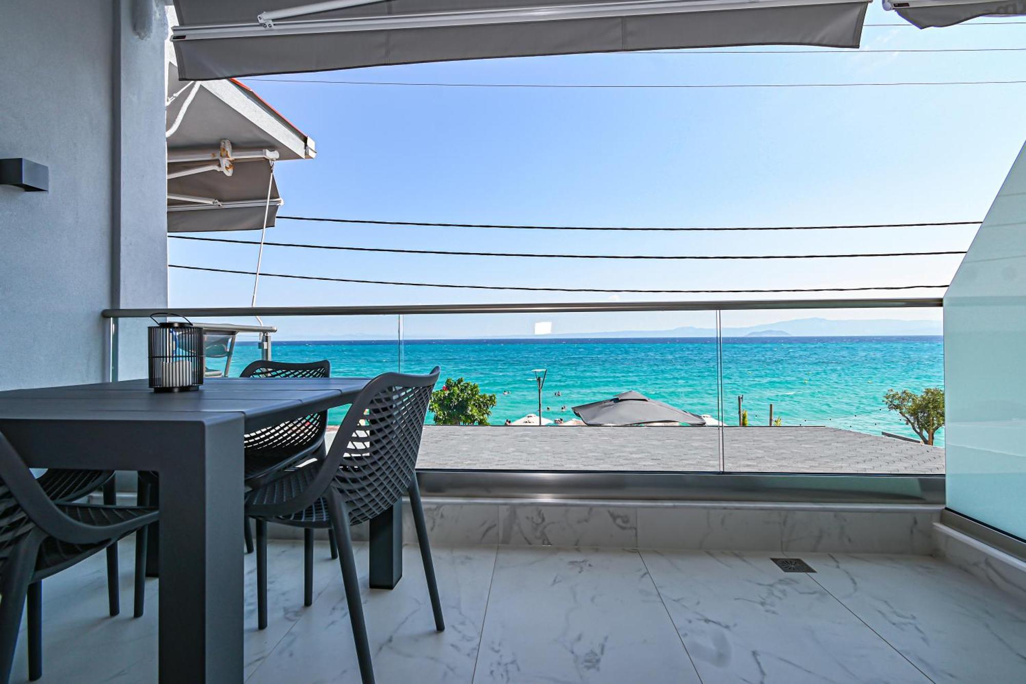 Kima Premium Apartments Pefkochori Exterior photo
